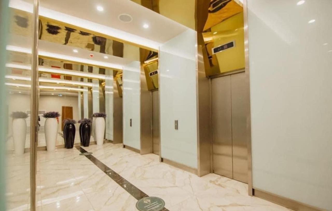 Luxury Sea View Apartments In Orbi City Batumi Exterior foto