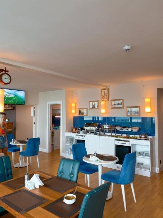 Luxury Sea View Apartments In Orbi City Batumi Exterior foto